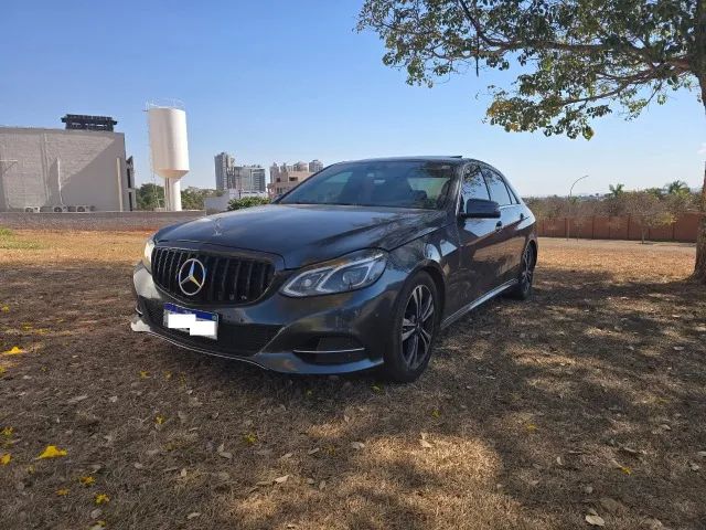 Mercedes-Benz E-250 CGI Avantgarde 2.0 TB 211cv Aut. 2014