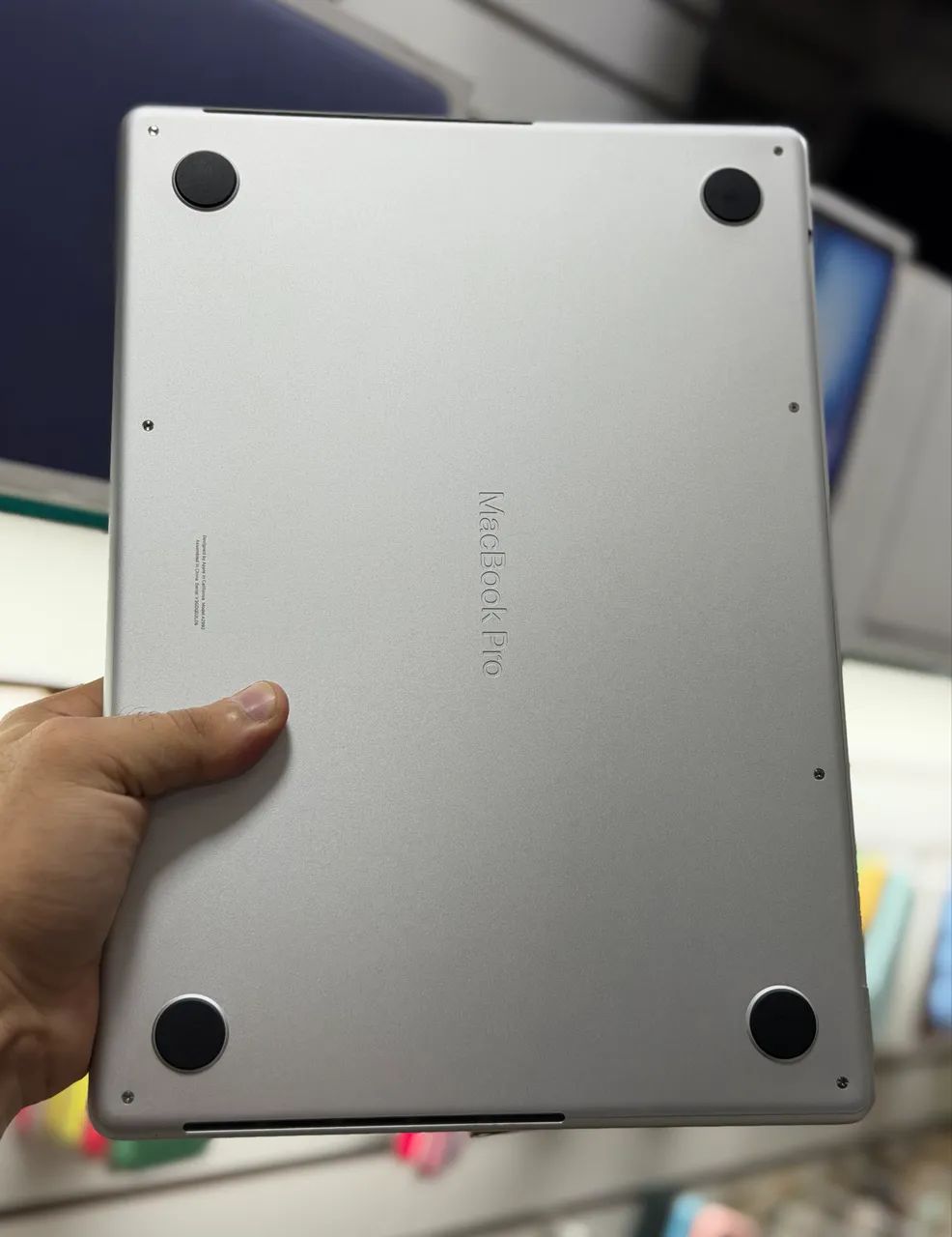 Macbook pro 14 polegadas chip m3 pro 18gb / 1tb LOJA FÍSICA