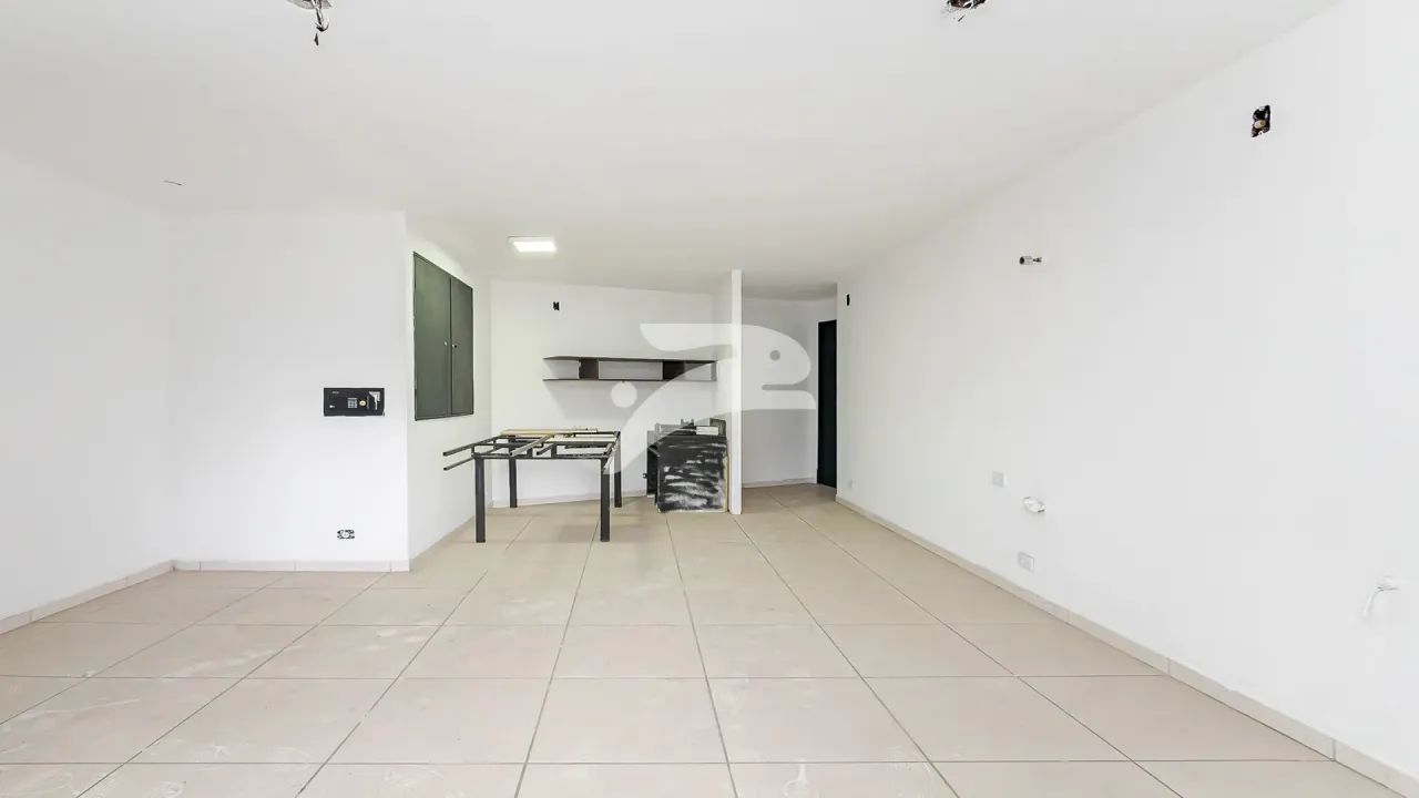 Conj. Comercial Xaxim 122m² - Foto 2