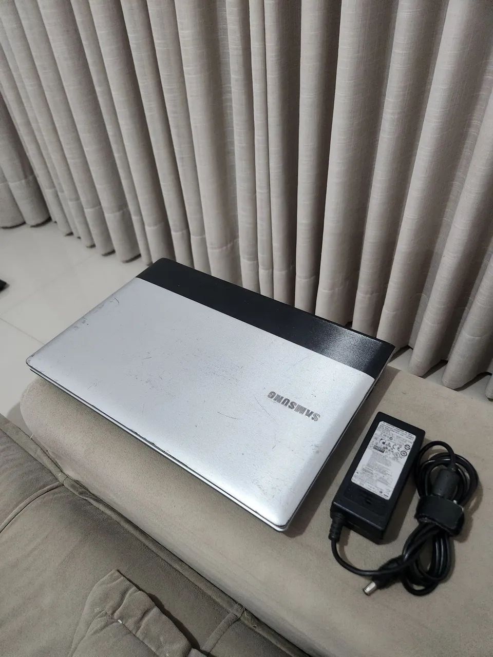 NOTEBOOK SAMSUNG INTEL CORE i5 - 8GB 