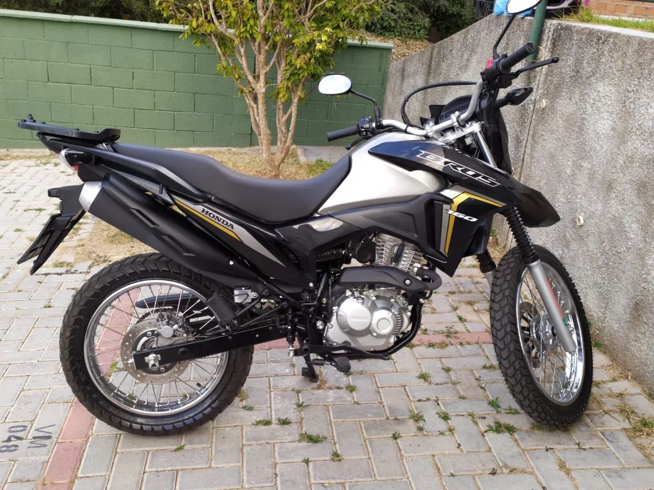 Vendo moto 