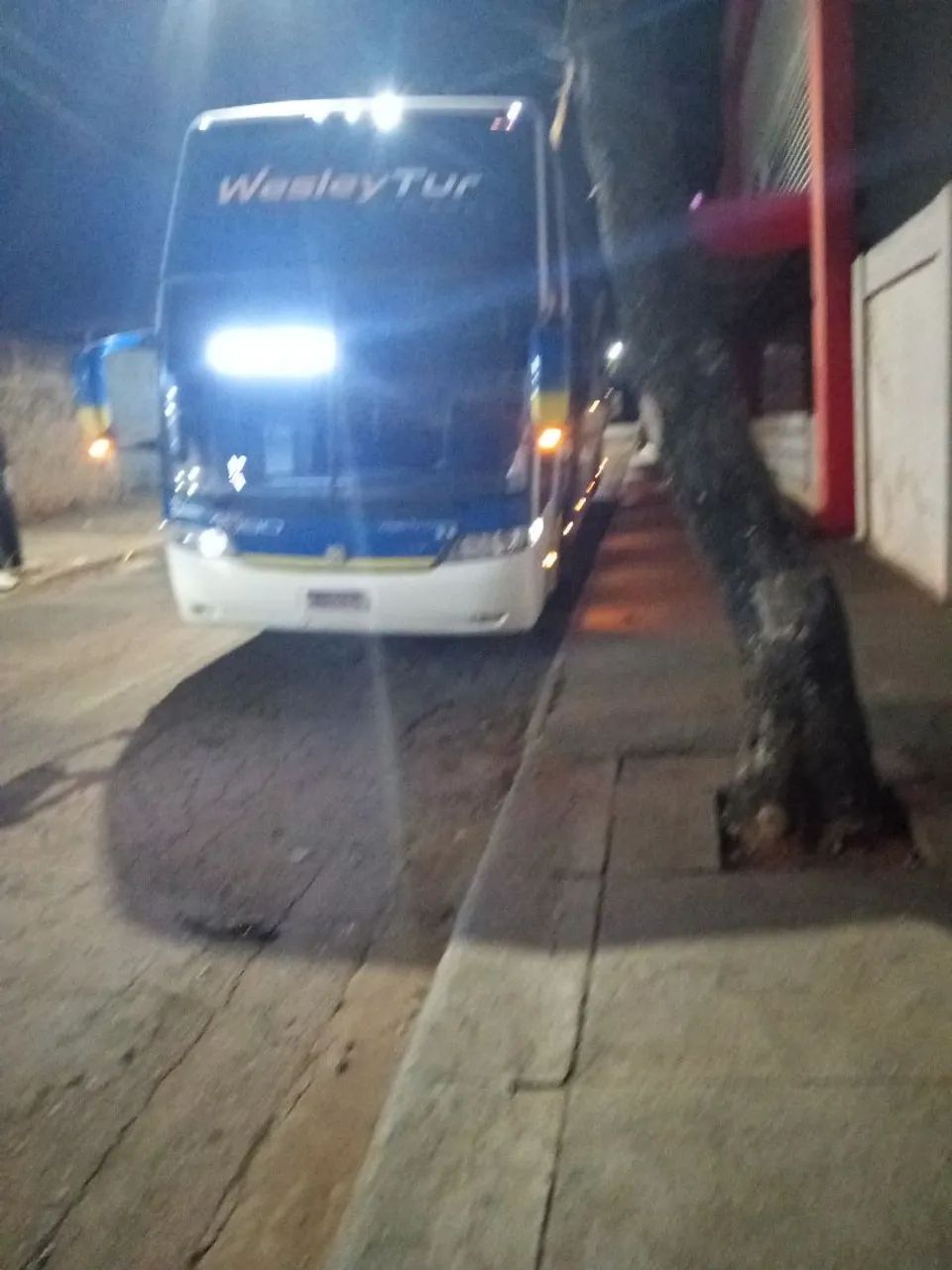 LD busscar p400 panorâmico Scania 124 - Foto 4