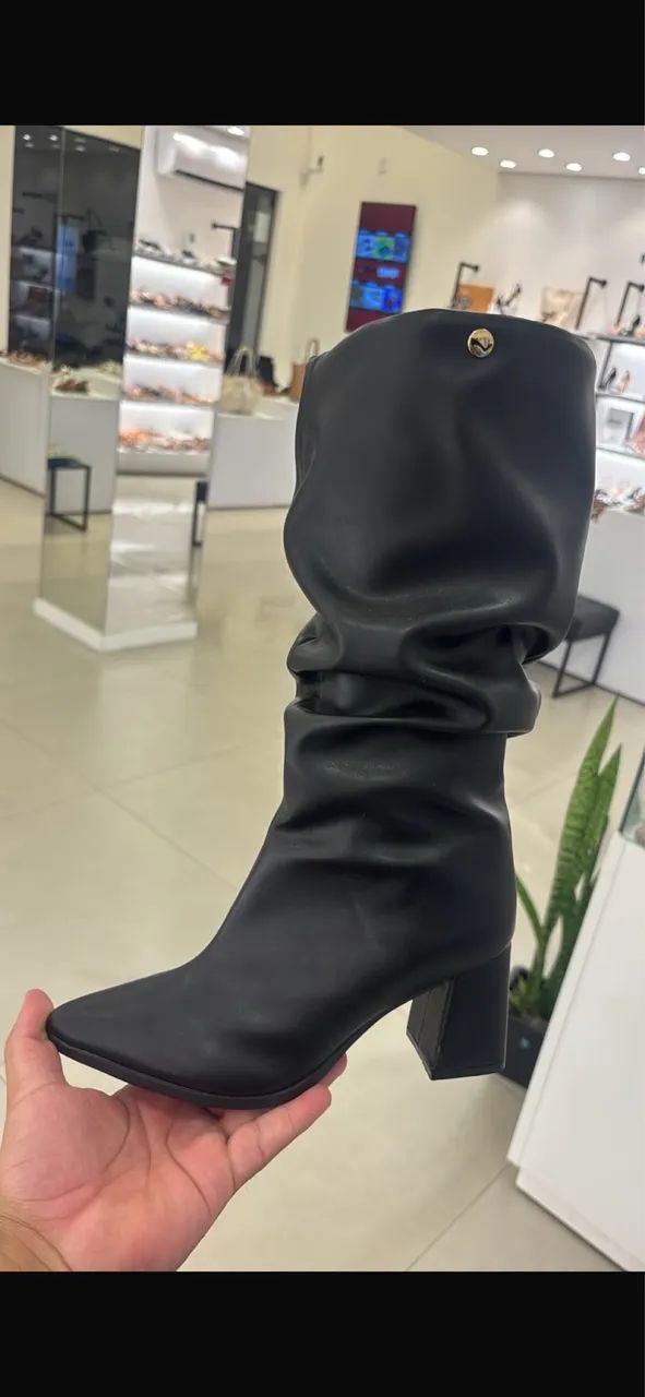 Bota usada uma vez