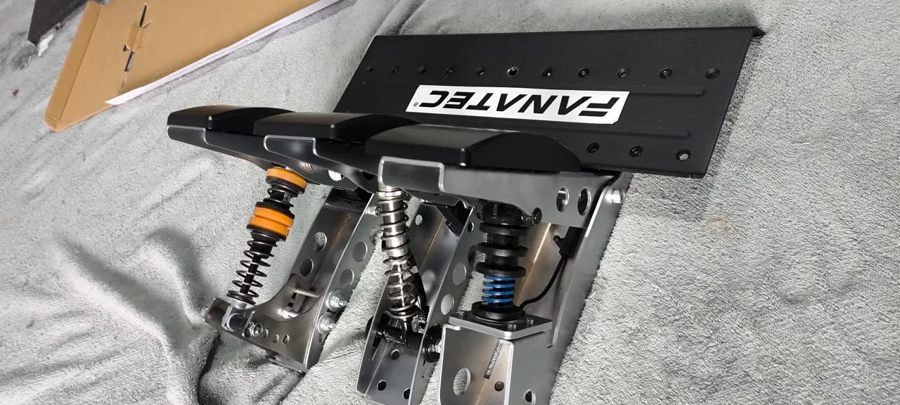 Kit Pedais Loadcell e CSL Fanatec 