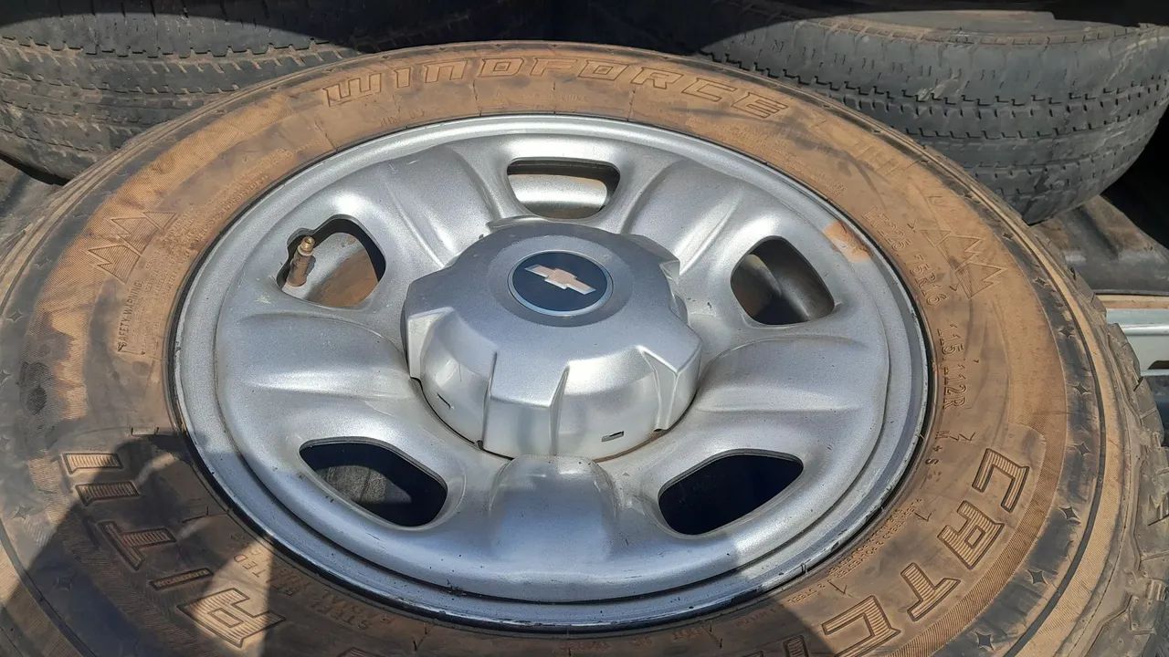 Rodas de ferro D20 S10 Aro 16 - Foto 2