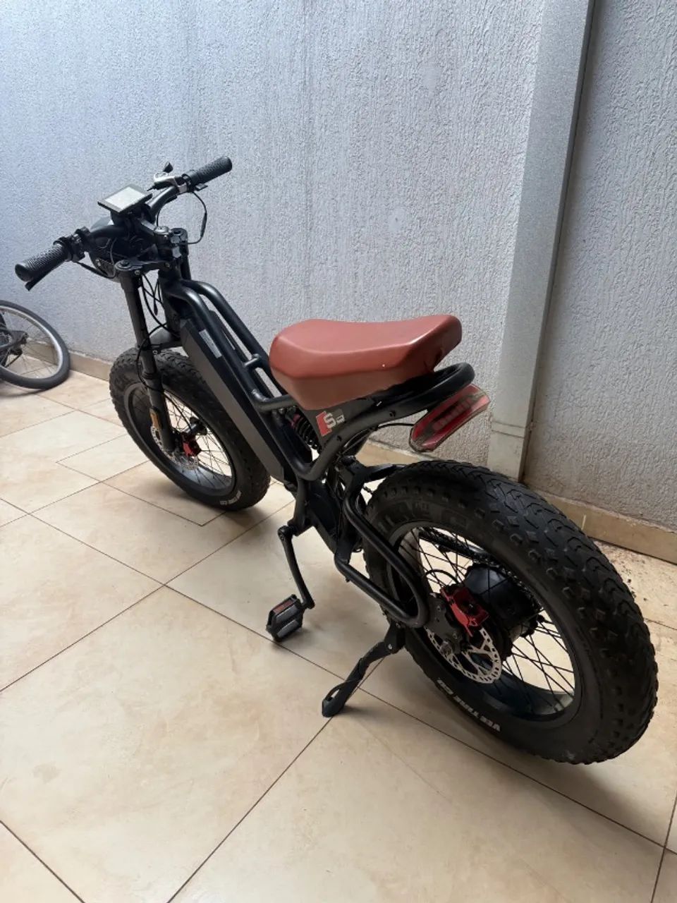 Vendo Bike elétrica Fat - Foto 3