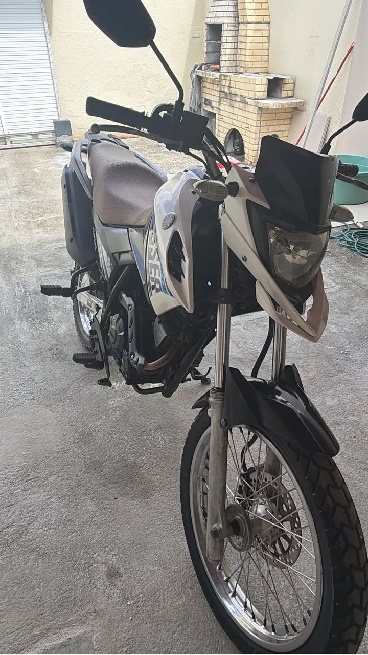 Crosser 2018 muito bem conservada. 