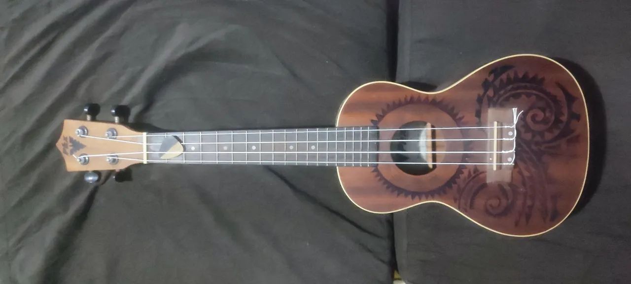 Vendo Ukulele 