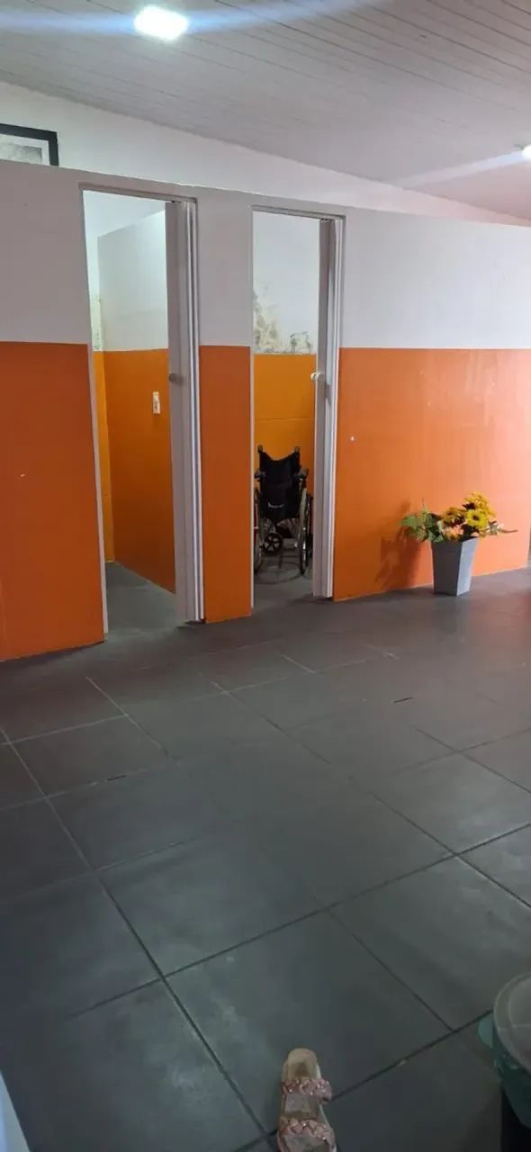 Alugo Ponto Comercial Próximo ao Hotel Santos Dumont - Foto 2