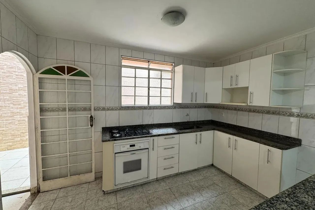 Casa à Venda - Buritis, 3 Quartos, 460 m2 - Foto 5