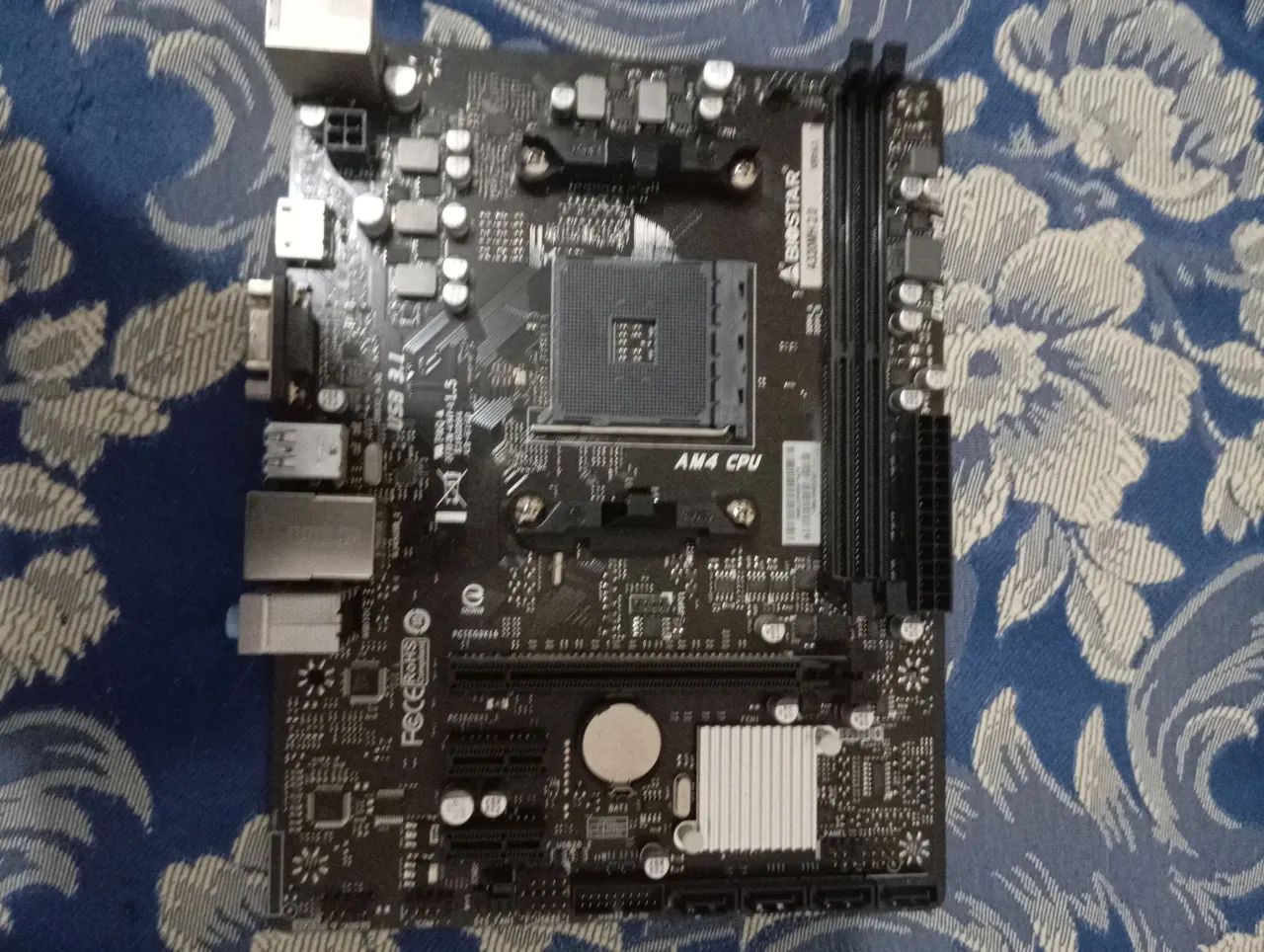 Placa Mãe Biostar A320MH  - Foto 2