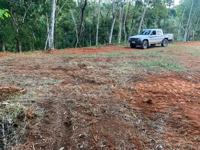 Área de 2700m2 na cidade de TERESOPOLIS - Foto 3