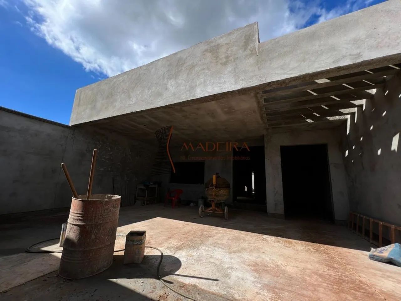 Casa à Venda em Zona 31, Maringá - PR - Foto 3
