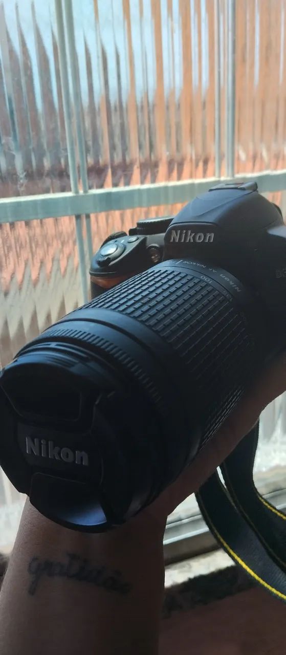 Câmera Nikon D3100 - Foto 3