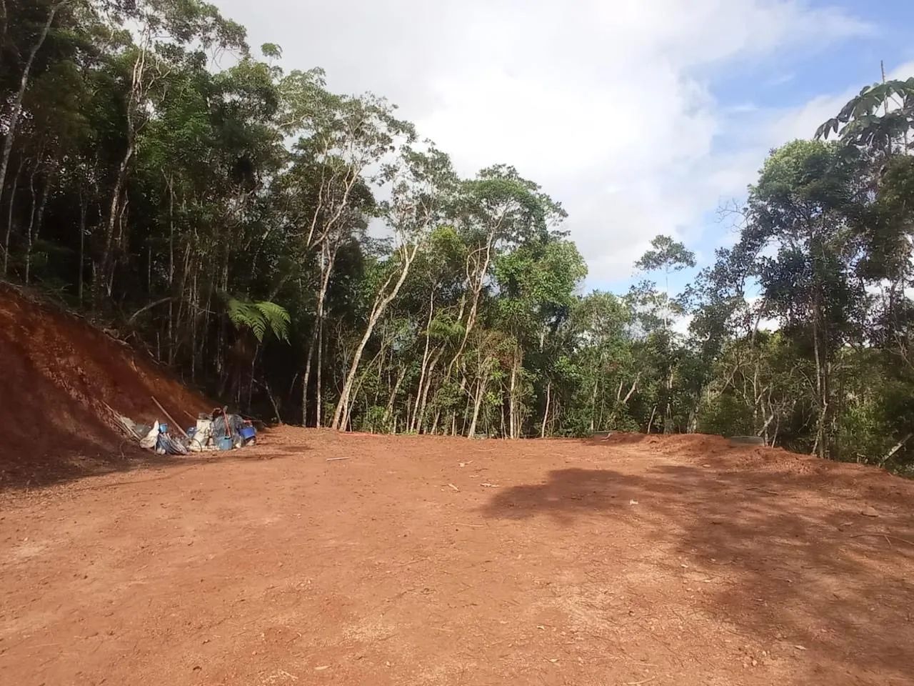 Terreno no Trevo de Paraju 