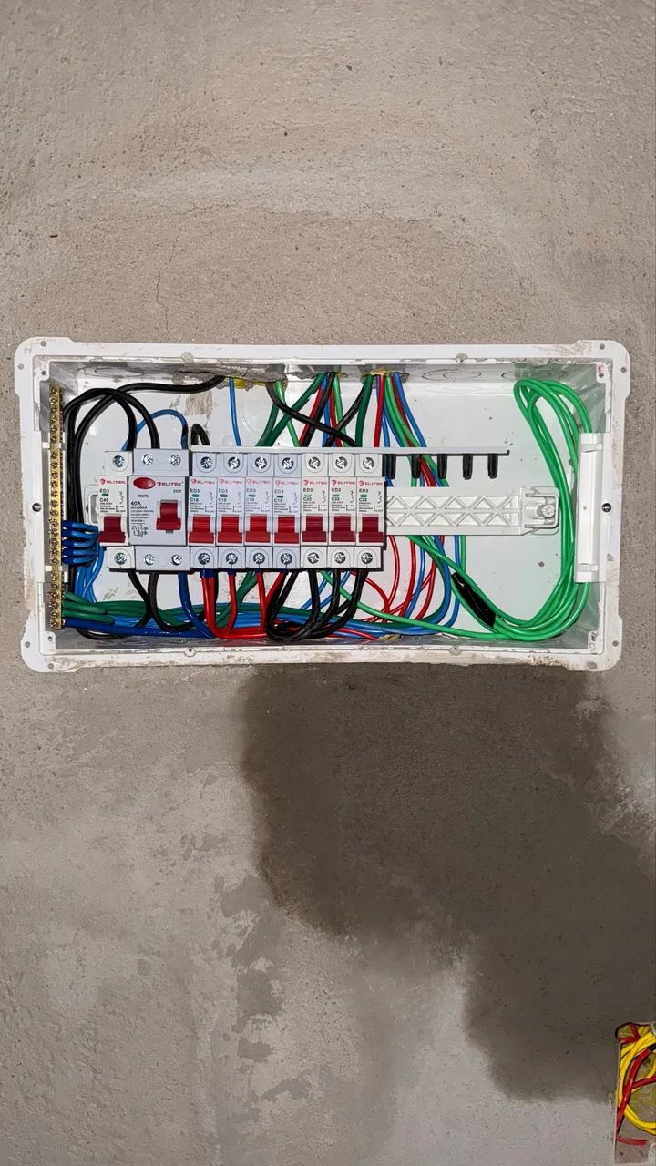 PEDREIRO E ELETRICISTA  - Foto 5