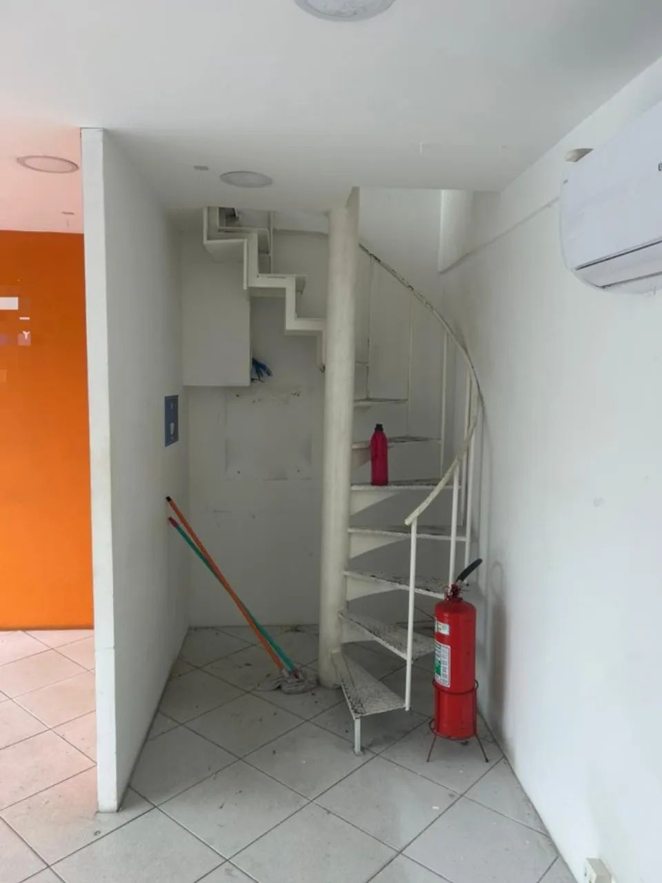 Loja com 25m2 mais mezanino no Centro de Nova Iguaçu - Foto 5