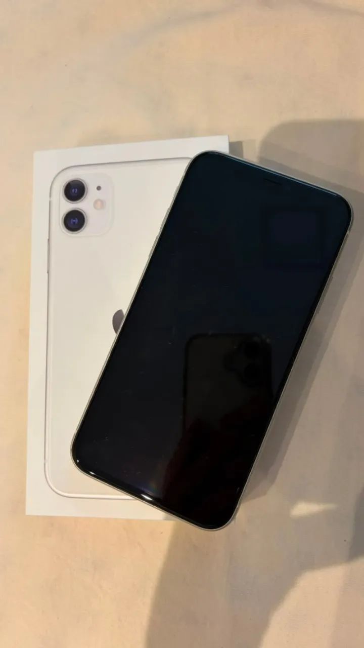 iPhone 11 Branco - 128 GB - Foto 2