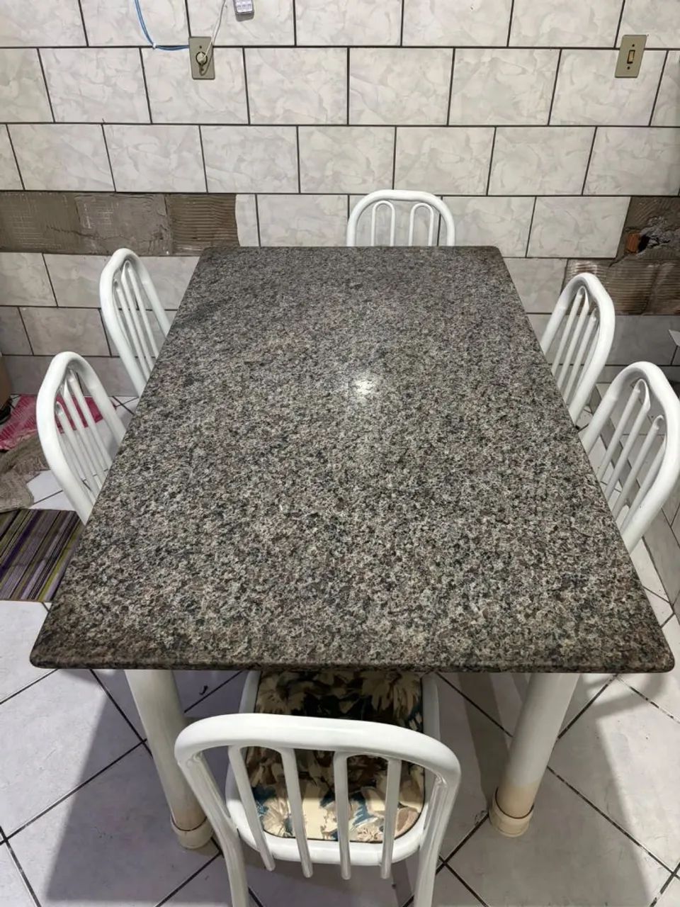 Mesa de granito + 6 cadeiras - Foto 2