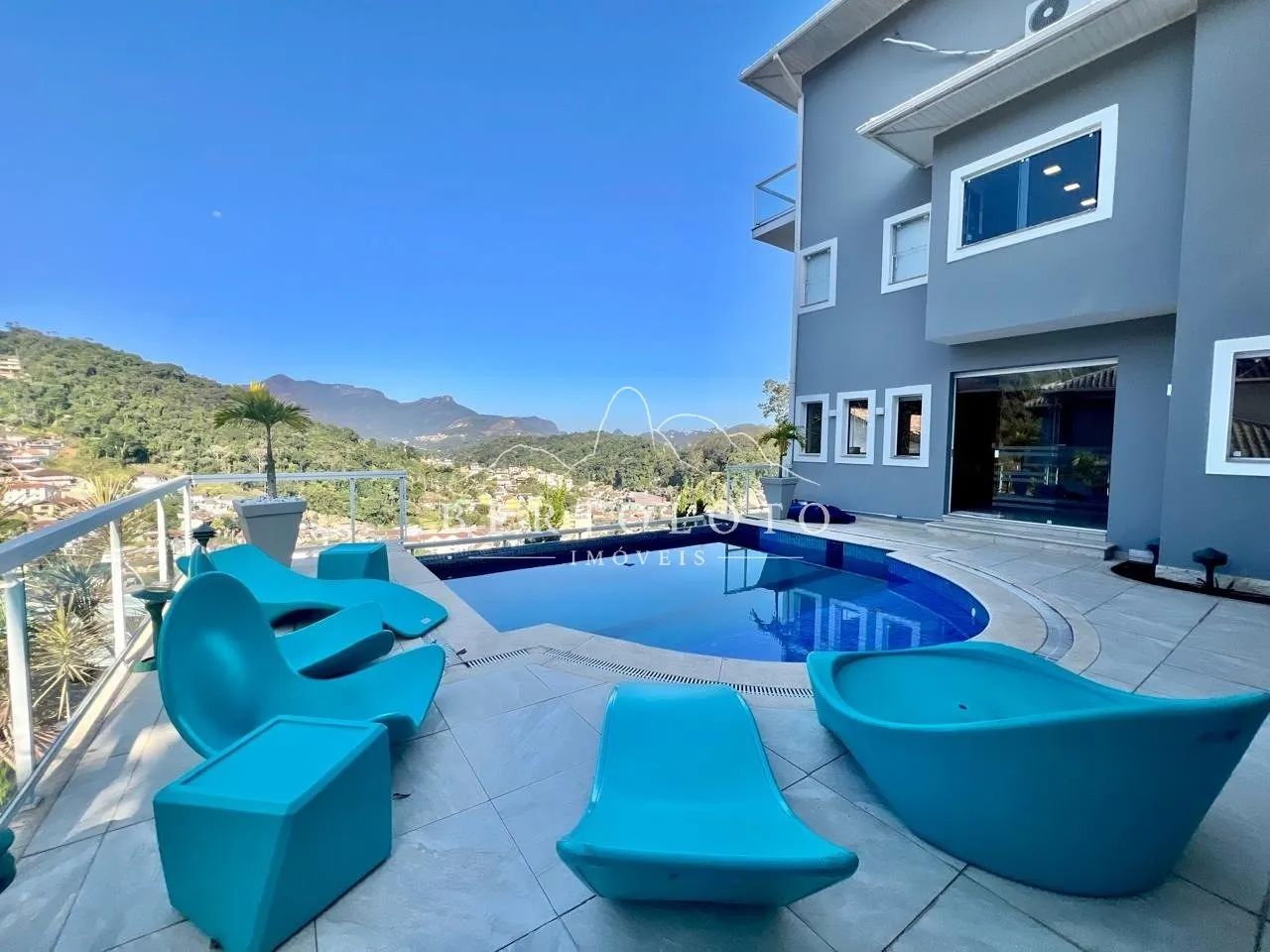 Casa Triplex em Condomínio na Mosela - Foto 2