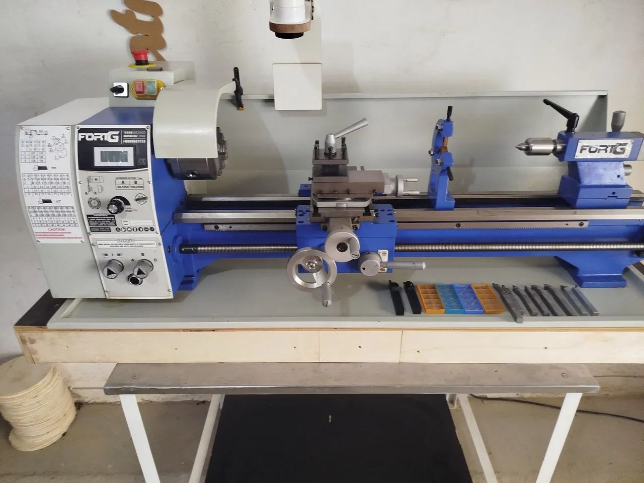 Torno de bancada 750 mm - Foto 5