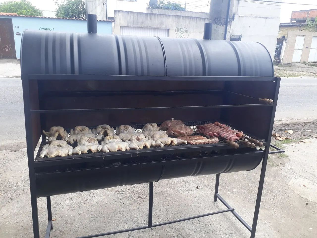 Churrasqueira a carvão  - Foto 2