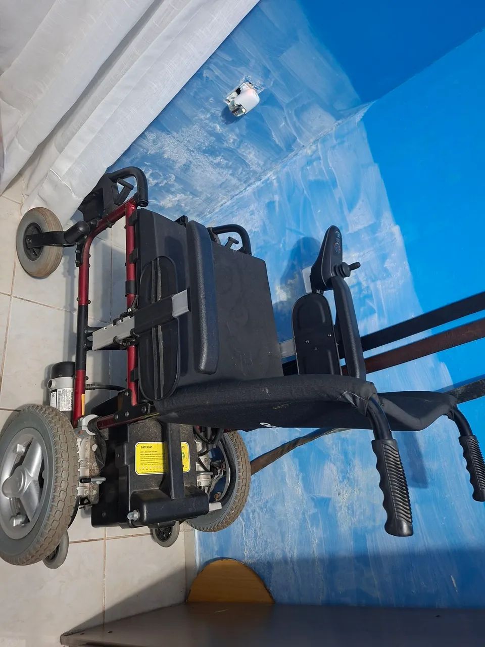 Cadeiras rodas elétrica 