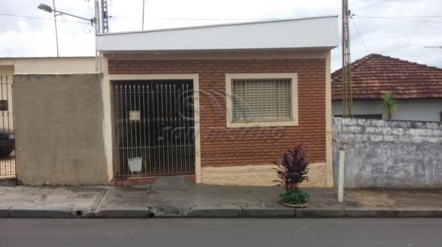 Casa à venda com 2 dormitórios em X, Jaboticabal cod:V1305
