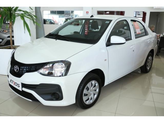 TOYOTA ETIOS 1.5 X SEDAN 16V FLEX 4P 2019 - Foto 2