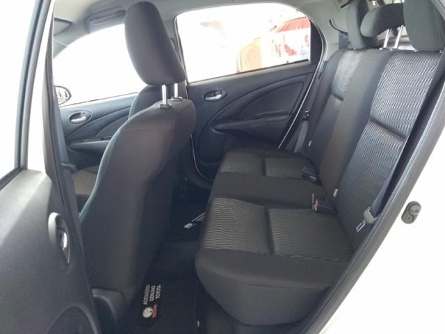 TOYOTA ETIOS 1.3 X 16V FLEX 4P 2019 - Foto 5