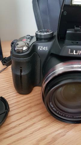 Câmera Panasonic Lumix Superzoom Fz45