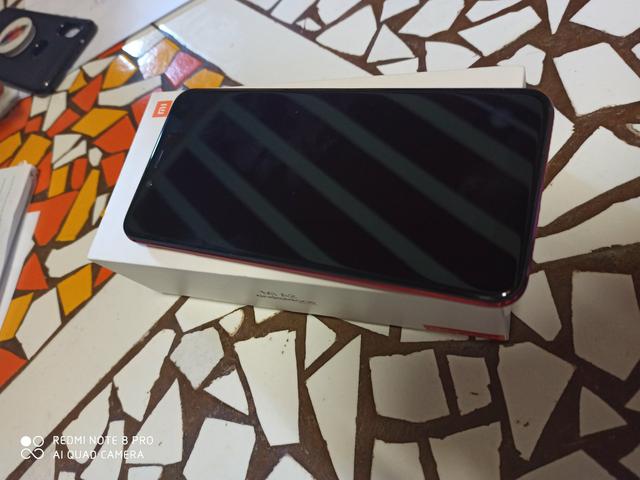 Mi A2 vermelho