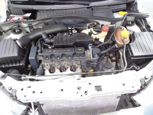 Chevrolet Corsa Sedan SEDAN 1.4 PREMIUM - Foto 16