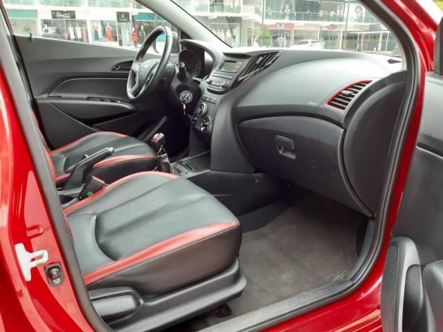 Hyundai HB20 Spec 1.6 16/17 - Troco e Financio! - Foto 18