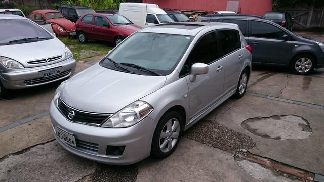 Nissan Tiida SL 1.8 2013 - Foto 3