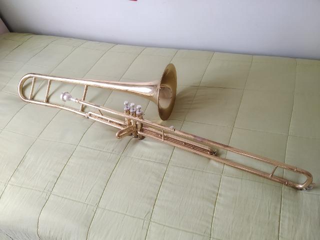 SUPER PROMO BLACK FRIDAY 20% OFF* Trombone sib Eagle Acompanha Bocal