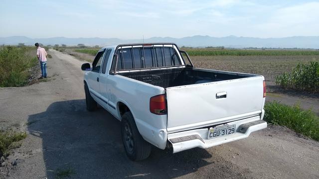 Vendo S10 1996 cabine extendida gasolina 2.2 - Foto 8
