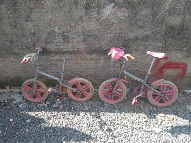 Duas bicicleta aro 16