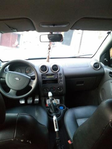 Ford Fiesta - Foto 4