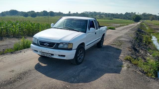 Vendo S10 1996 cabine extendida gasolina 2.2 - Foto 2
