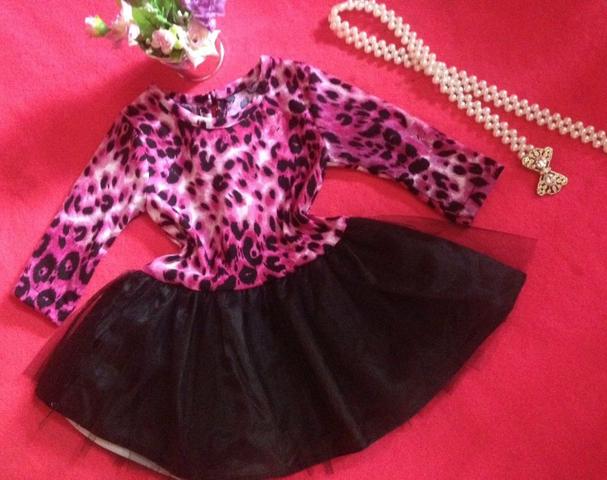 Roupas novas com desconto