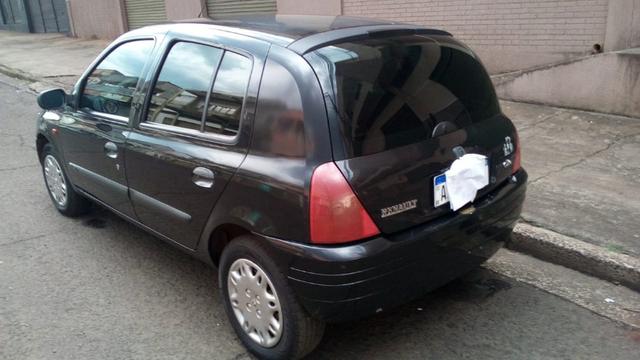 Clio 1.0 - Foto 5