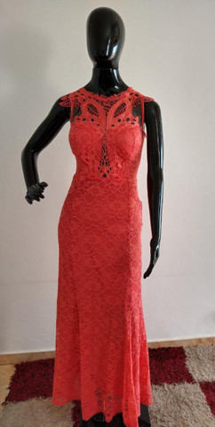 vestido todo de renda longo