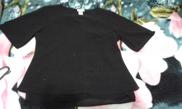 Conjunto de saia e blusa para eventos - Foto 2