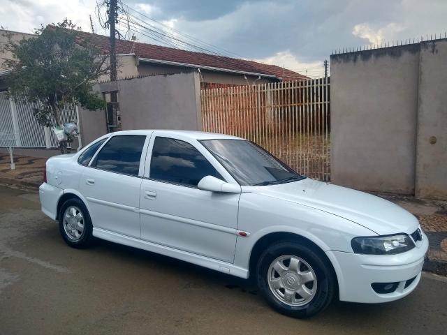 Vectra 2.2 MPFI GLS 8v 2000 Raridade - Foto 5