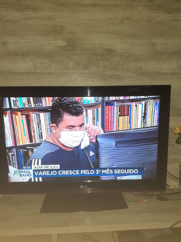 Tv LG 34 polegadas novinha