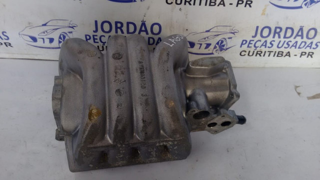 Coletor admissão Renault Laguna.