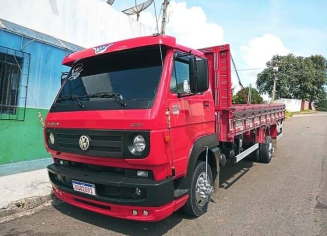 VW DELIRERY 9160 COM CARROCERIA ANO 2013