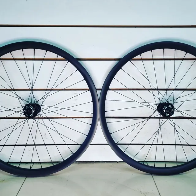 Rodas mtb carbono aro 29" Novas<br>Disc<br>Free Hub XD<br>Aro 30mm