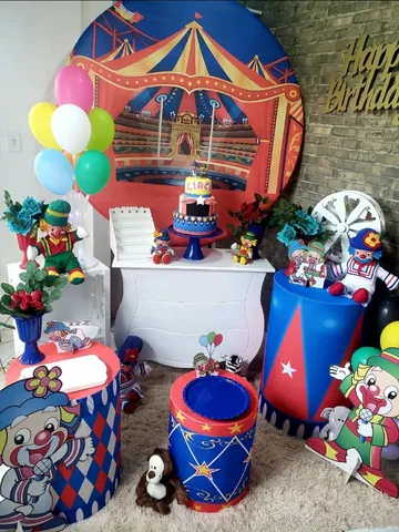 Léo o Caminhão Kit decoração de festa infantil - 10 Displays de